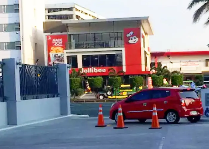 Holiday home Urban Retreat At Shell Residences With Netflix 300mbps Wifi