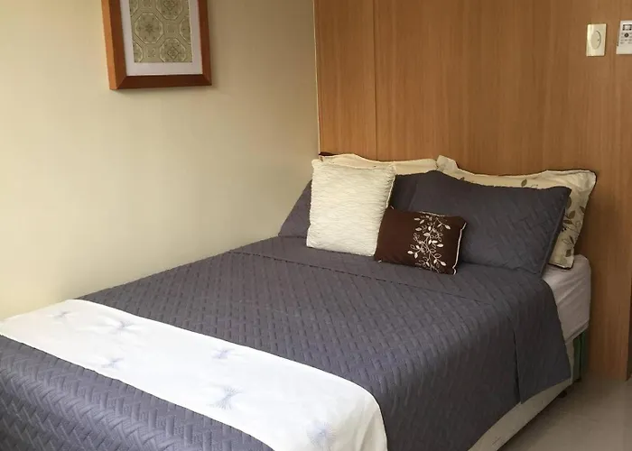 Urban Retreat At Shell Residences With Netflix 300mbps Wifi *