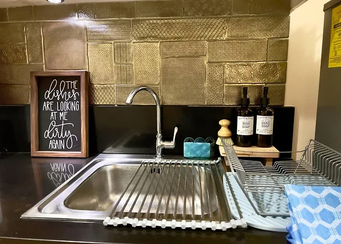 Holiday home Urban Retreat At Shell Residences With Netflix 300mbps Wifi *